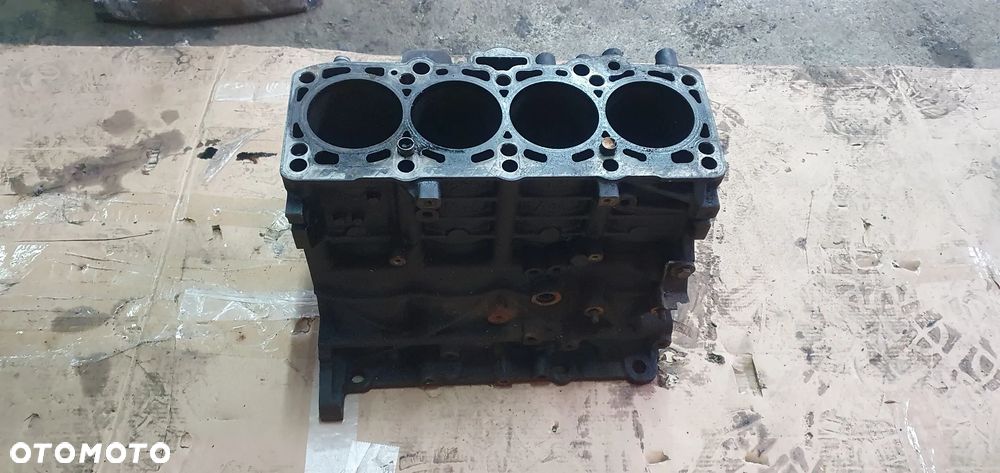 Silnik blok silnika słupek dół VW Audi Skoda Seat 2.0 TDI BMN 03G021AC - 5