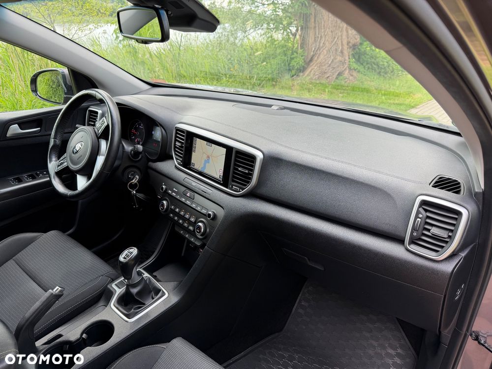 Kia Sportage 1.6 CRDI AWD VISION - 12