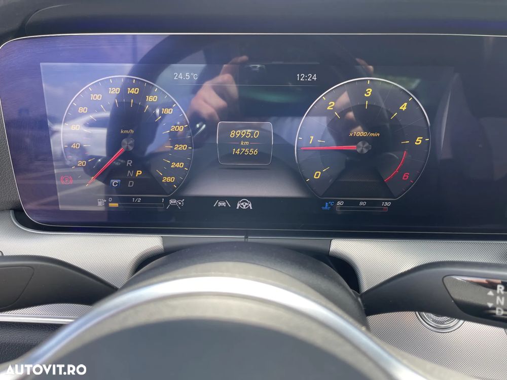 Mercedes-Benz E 220 d 4Matic 9G-TRONIC Avantgarde - 13