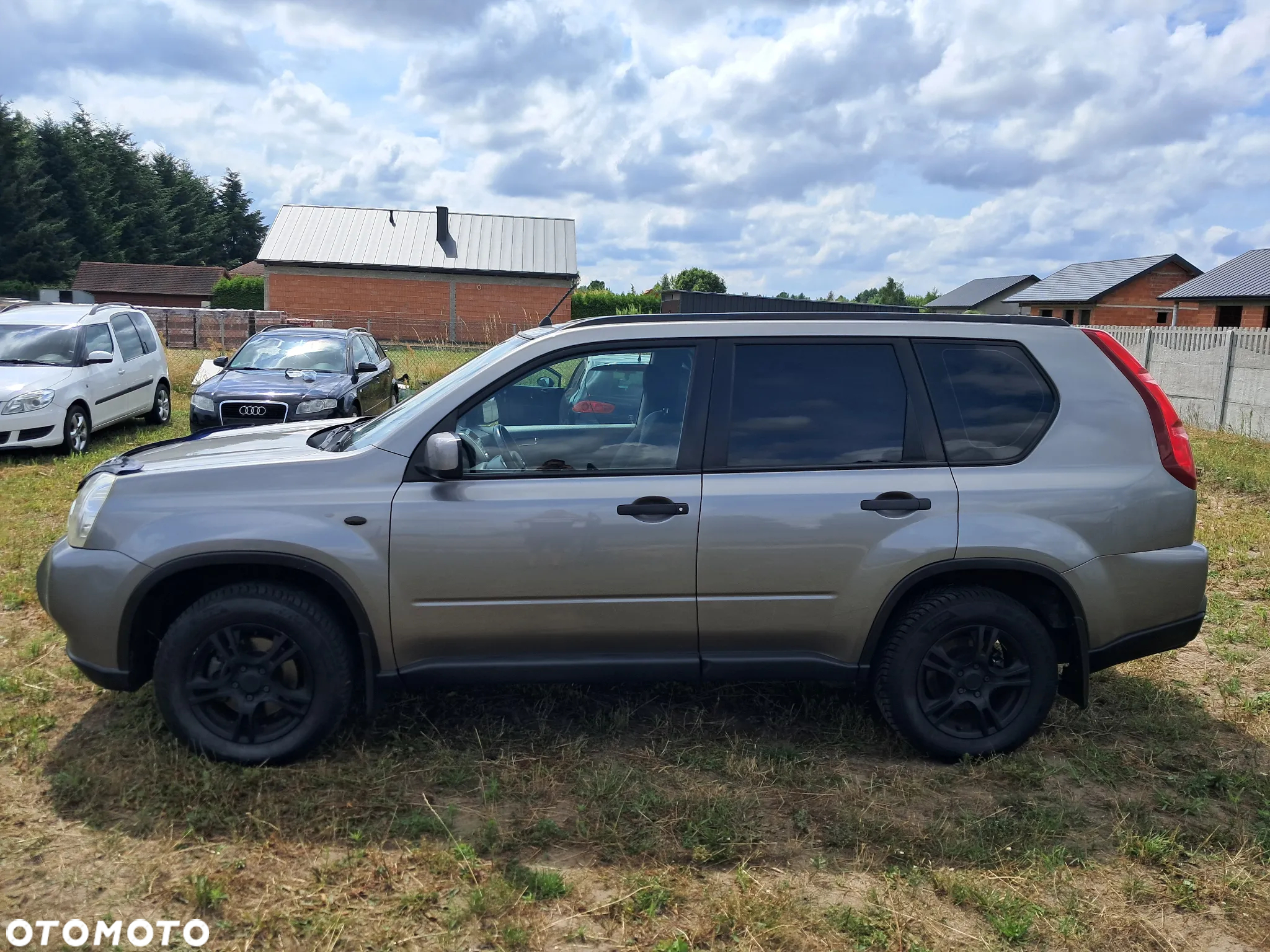Nissan X-Trail 2.0 dCi XE - 3