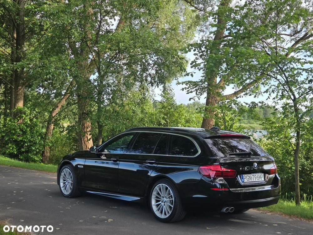 BMW Seria 5 520d Luxury Line - 9