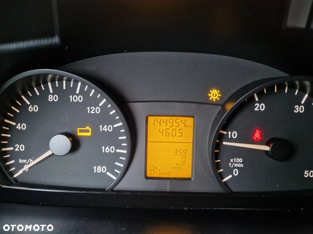 Mercedes-Benz SPRINTER - 37