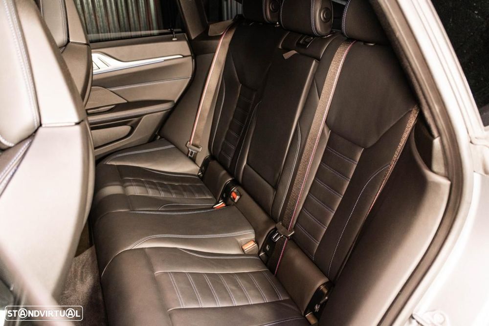 BMW i4 M50 Pack Desportivo M Pro - 48