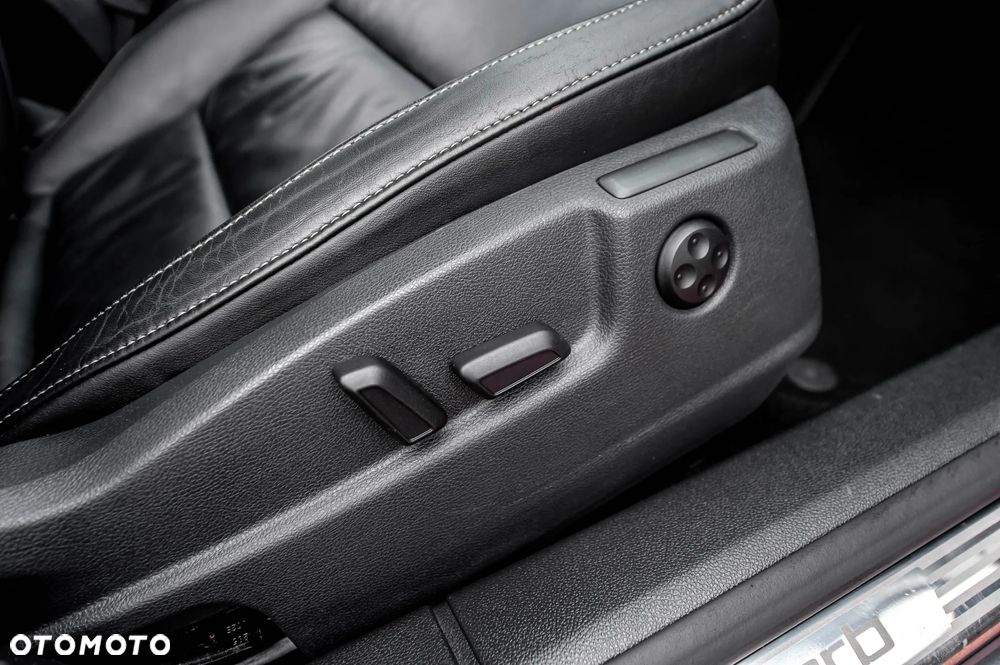 Skoda Superb 3.6 V6 4x4 DSG Elegance - 23
