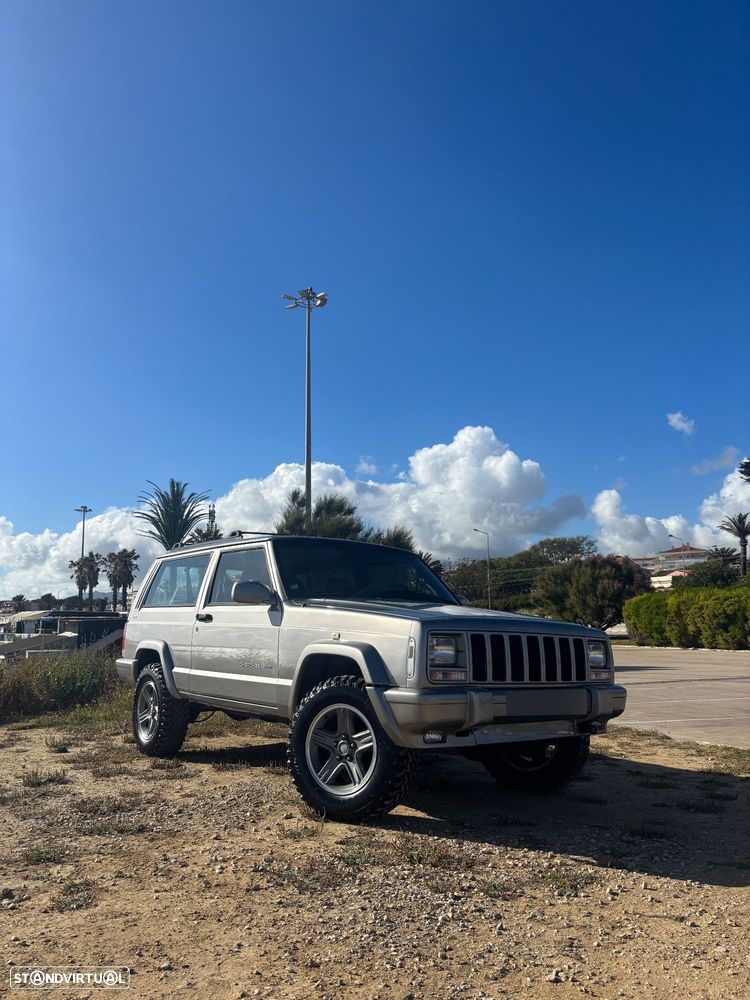 Jeep Cherokee 2.5 TD Base - 5