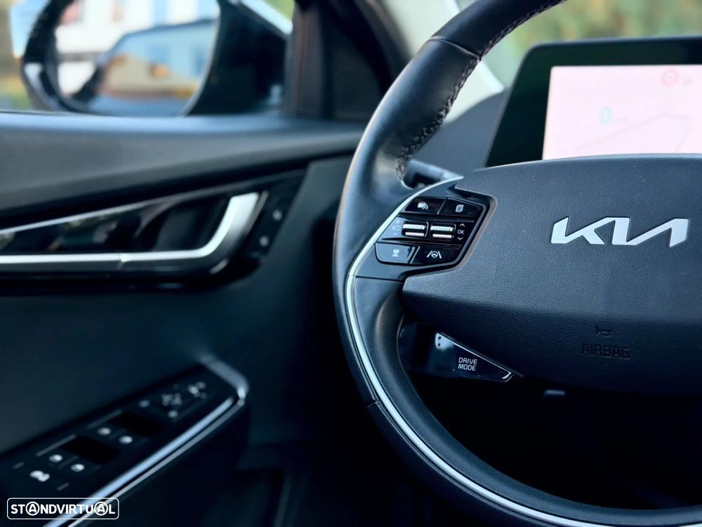 Kia EV6 77.4 kWh Tech - 26