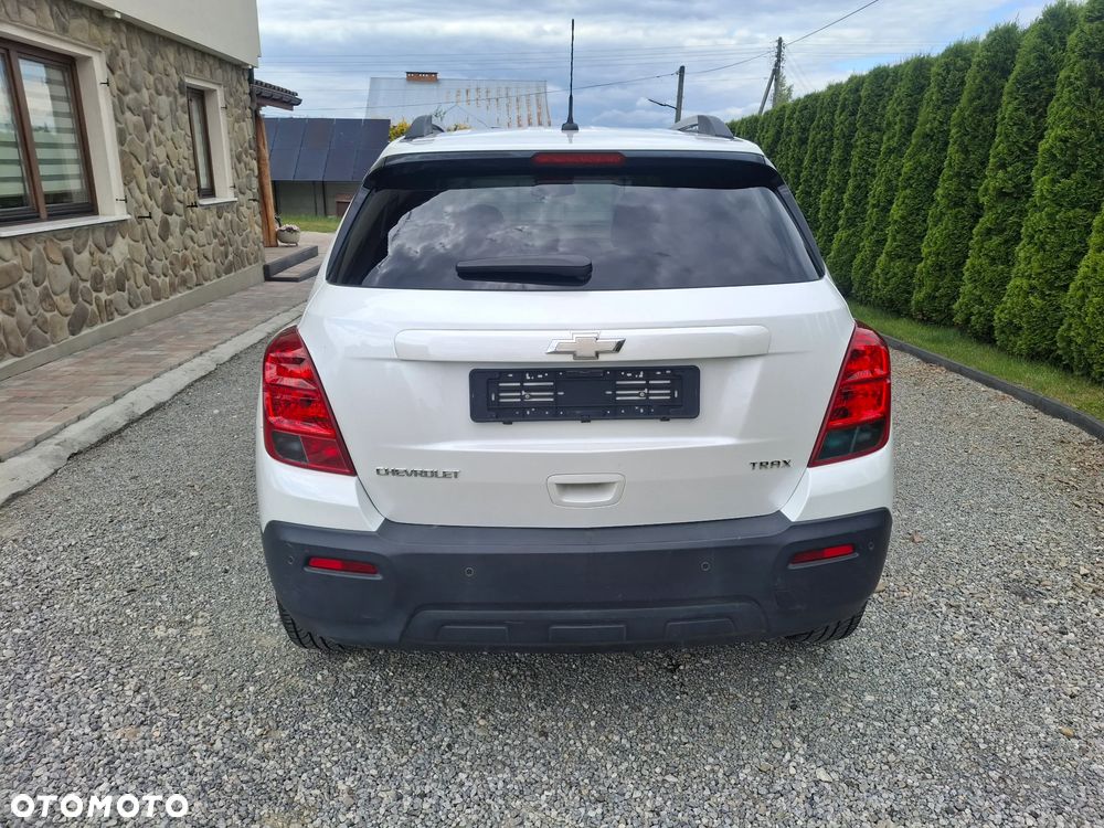 Chevrolet Trax 1.6 LS - 6