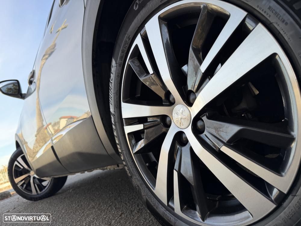 Peugeot 3008 1.6 BlueHDi GT Line EAT6 - 7