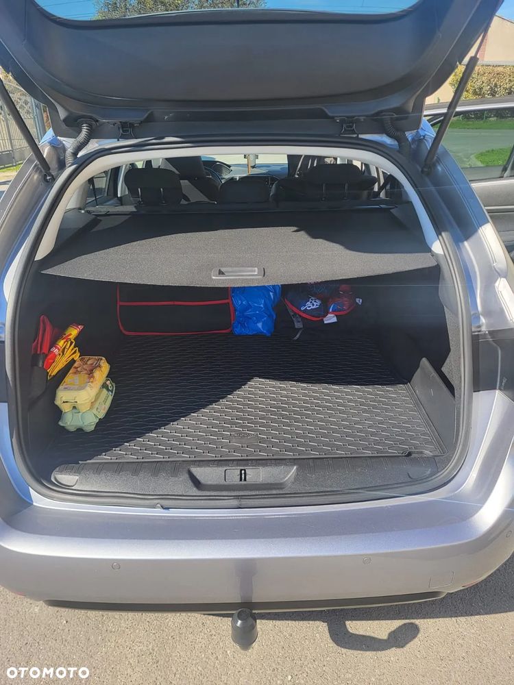 Peugeot 308 SW 1.6 BlueHDi Allure S&S EAT6 - 6