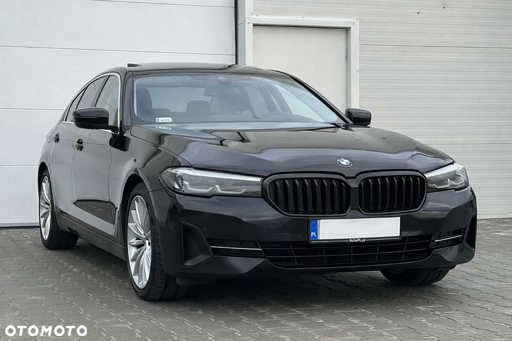 BMW Seria 5 520d xDrive Sport - 14