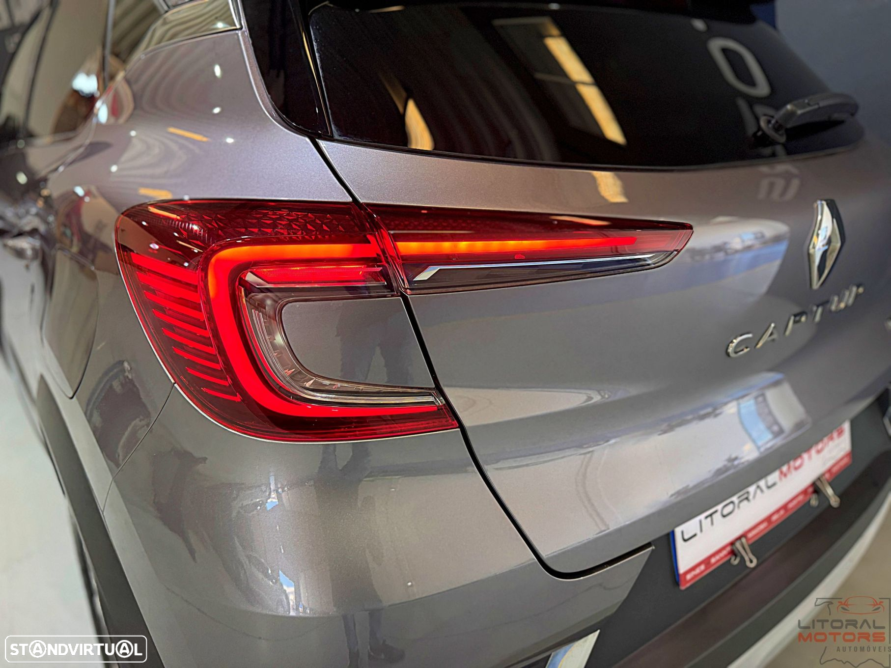 Renault Captur 1.6 E-Tech Plug-In Intens - 8