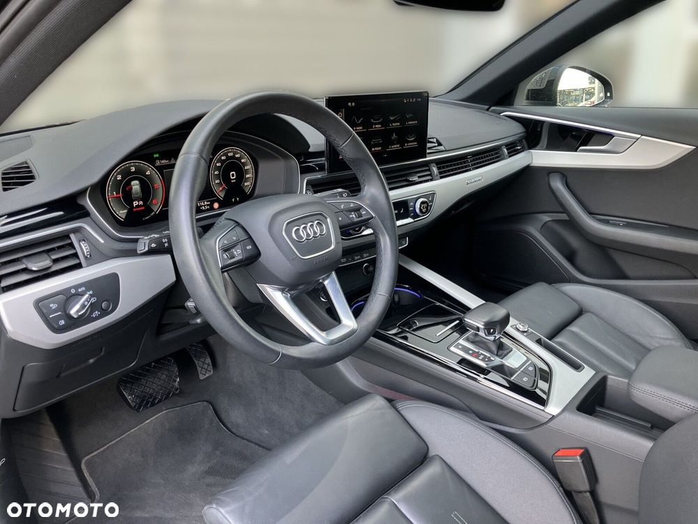 Audi A4 Avant - 11