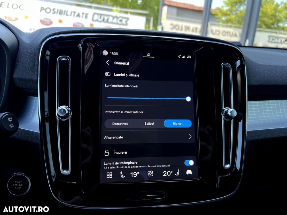 Volvo XC 40 B3 AT FWD MHEV Core - 24