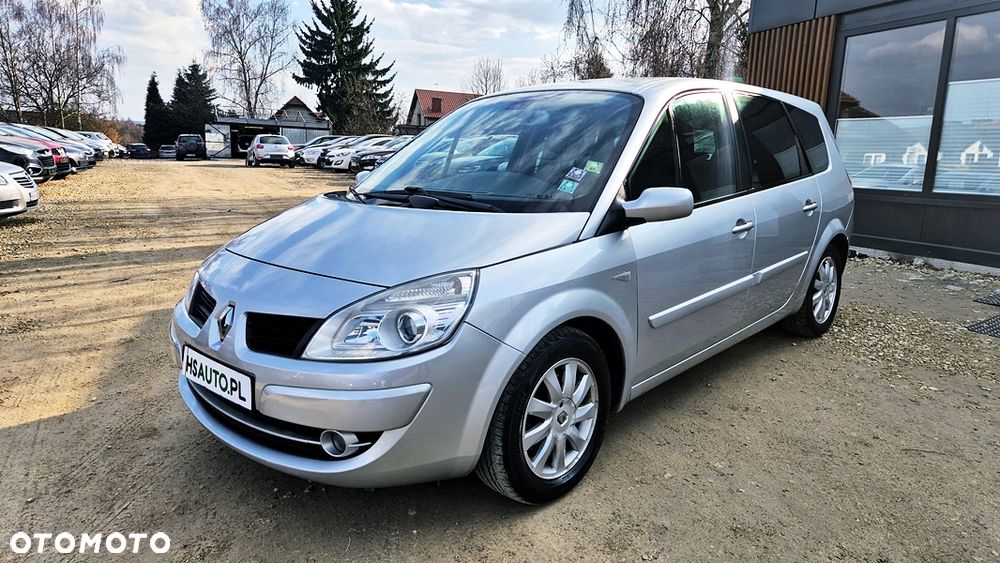 Renault Grand Scenic 2.0 16V Privilege - 26