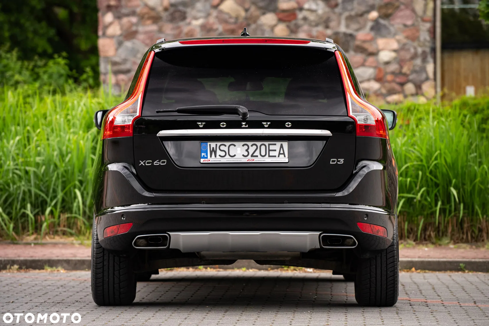 Volvo XC 60 D4 Momentum - 12