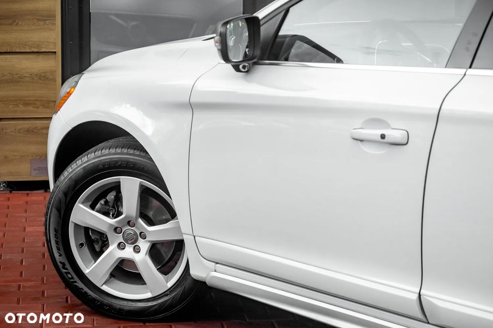 Volvo XC 60 2.4D AWD R-Design - 7