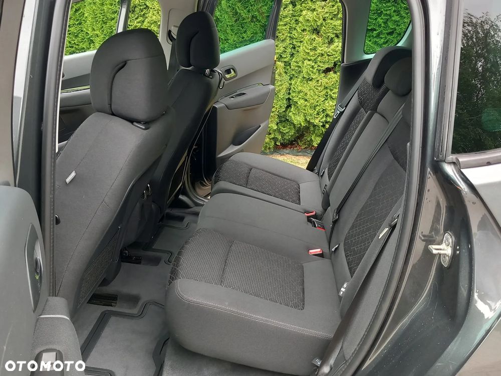 Peugeot 3008 1.6 BlueHDi Style S&S - 18