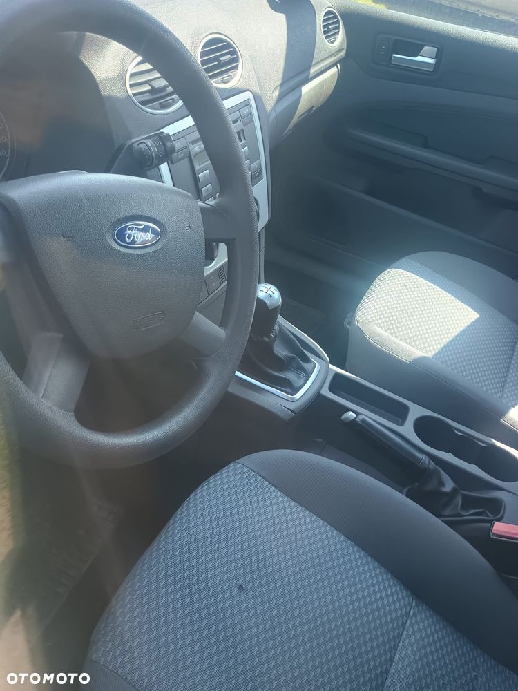 Ford Focus 1.6 TDCi Trend + DPF - 6