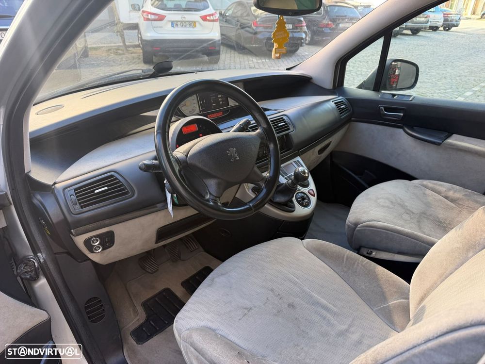 Peugeot 807 2.0 HDi - 17