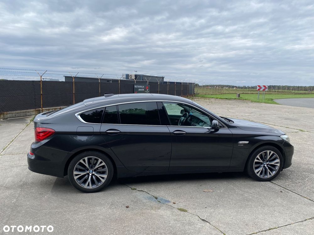 BMW 5GT 530d xDrive - 2