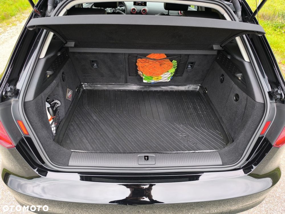 Audi A3 Sportback - 8
