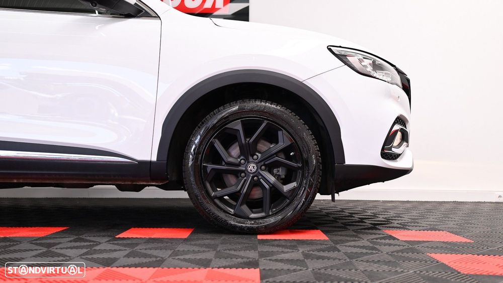 MG EHS 1.5 T-GDI Plug-in Hybrid Luxury - 23