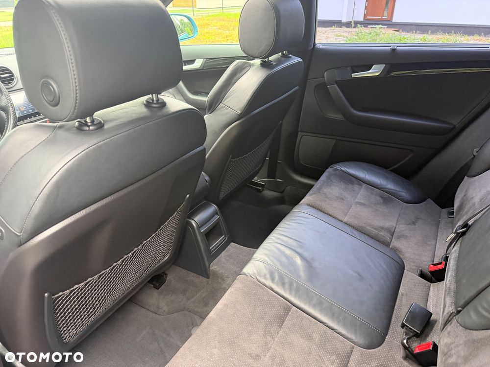 Audi A3 Sportback 2.0 TDI DPF S line Sportpaket plus - 25