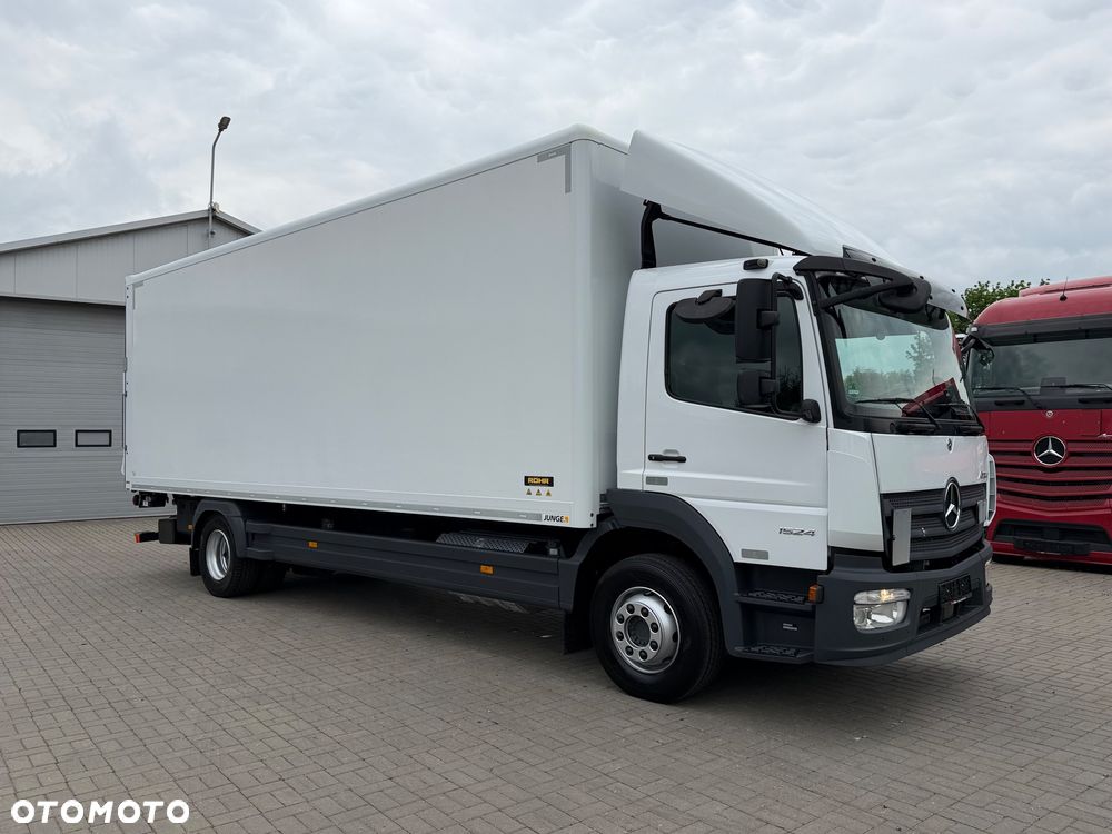 Mercedes-Benz ATEGO - 8