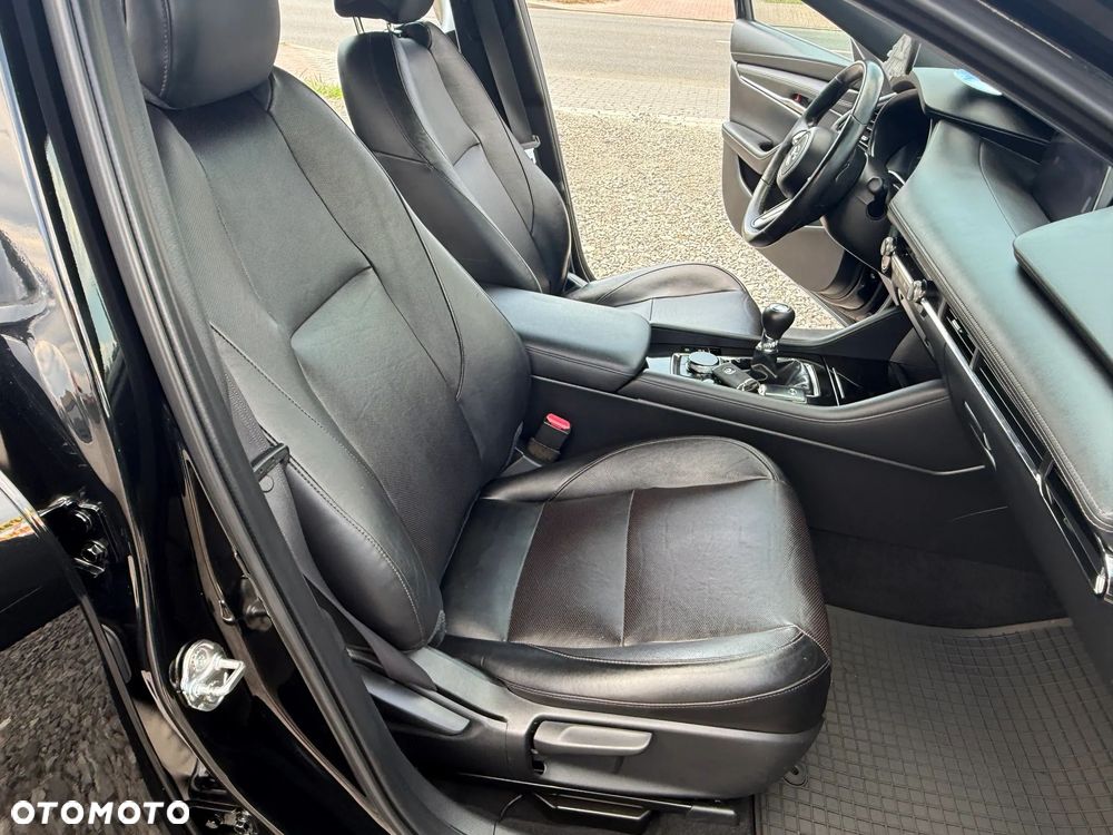 Mazda 3 e-SKYACTIV-G 122 M HYBRID EXCLUSIVE-LINE - 34