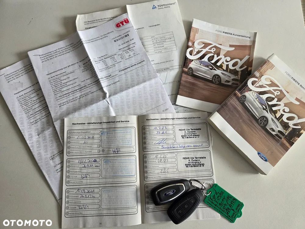Ford Fiesta 1.0 EcoBoost S&S TITANIUM - 34