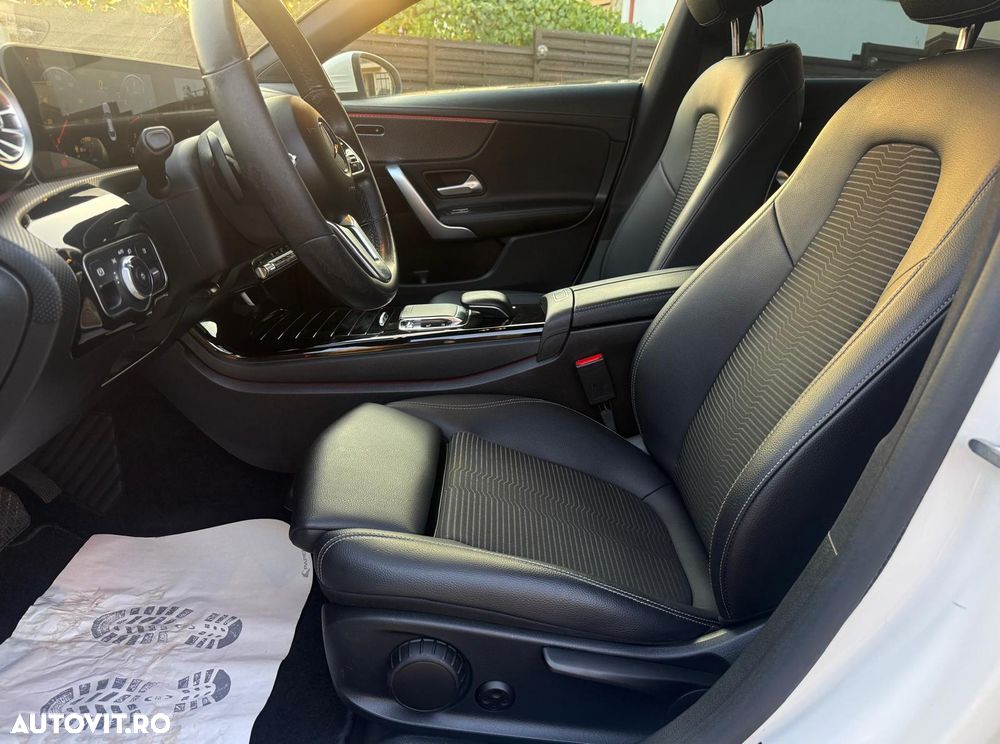Mercedes-Benz CLA 180 7G-DCT Progressive - 21