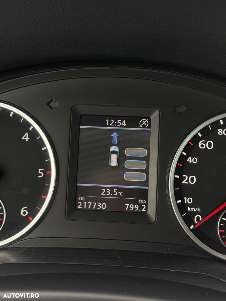Volkswagen Tiguan 2.0 TDI DPF 4Motion BlueMotion Technology DSG Cup Sport & Style - 11