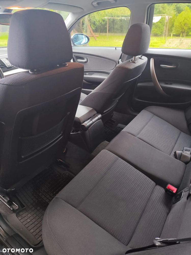 BMW Seria 1 118d - 11