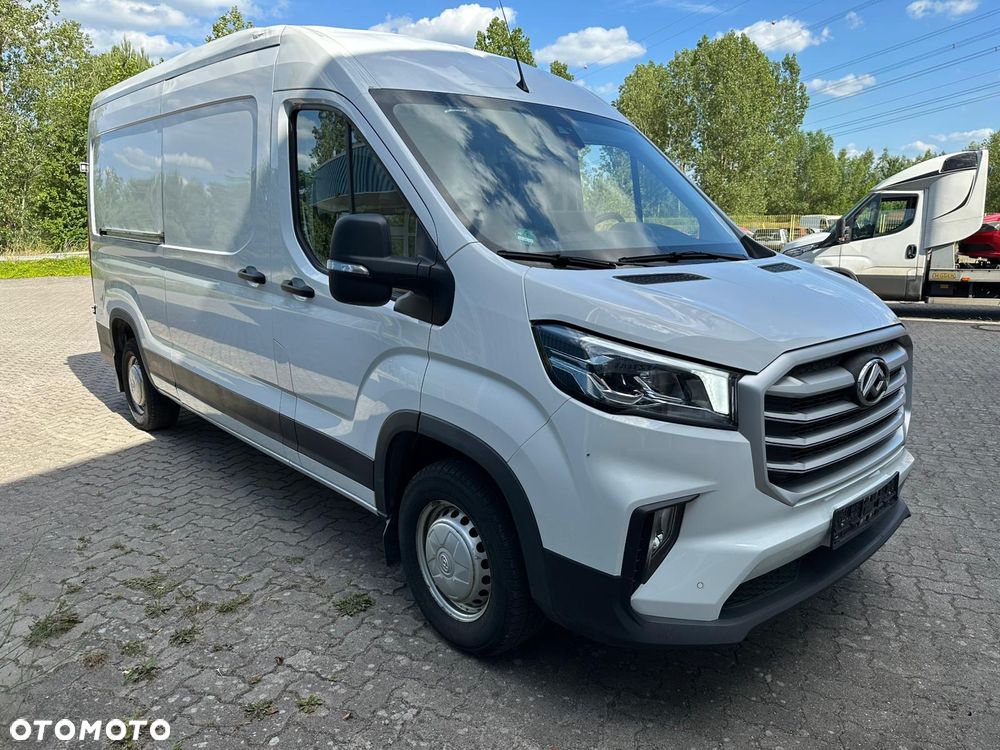 Maxus Deliver 9 - 3