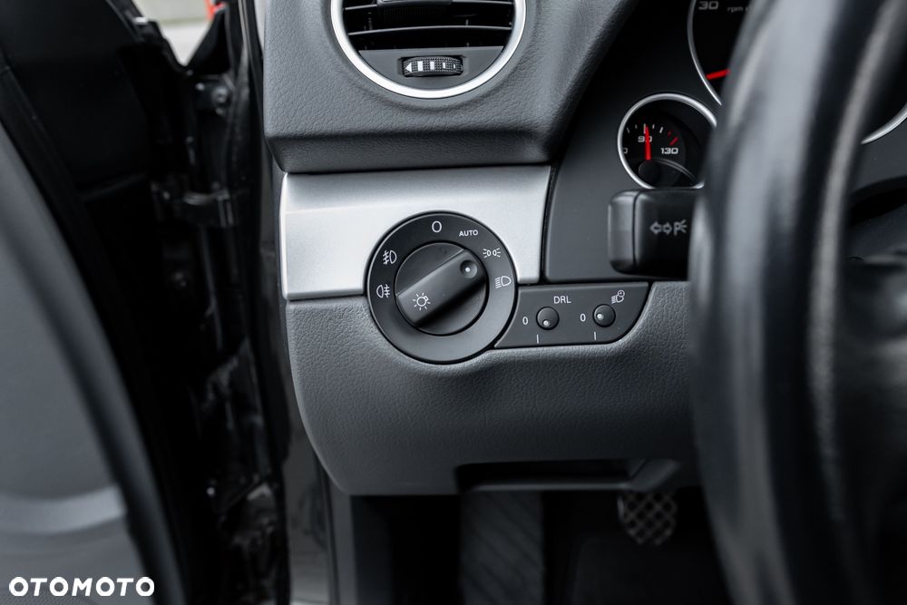 Seat Exeo 2.0T FSI Sport - 26