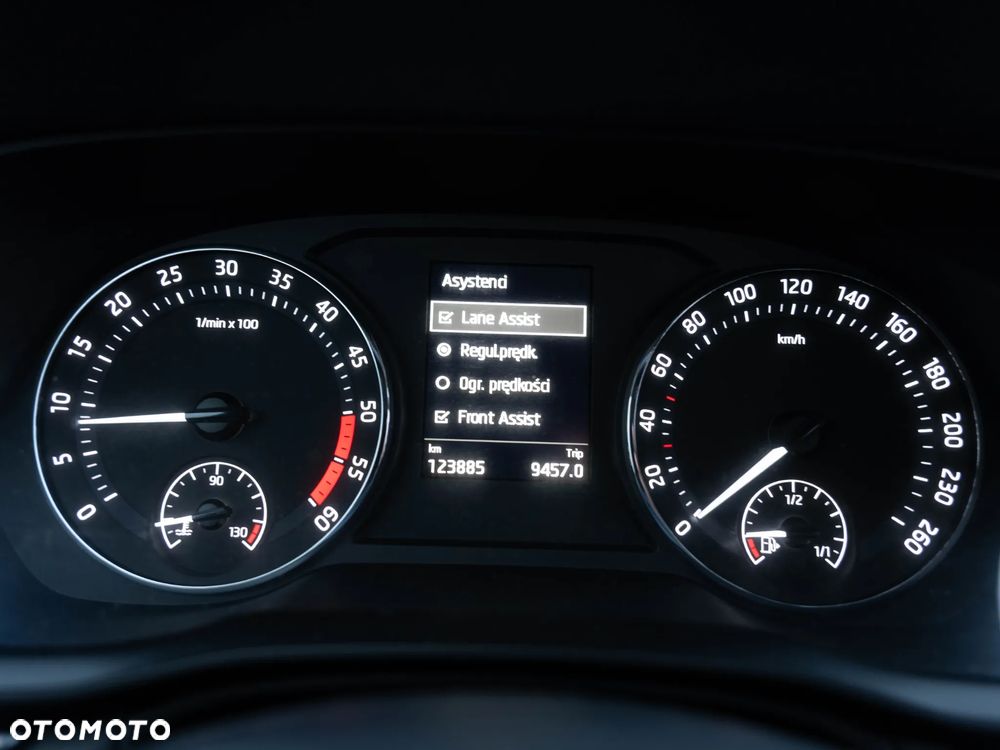 Skoda Octavia 2.0 TDI Ambition - 26