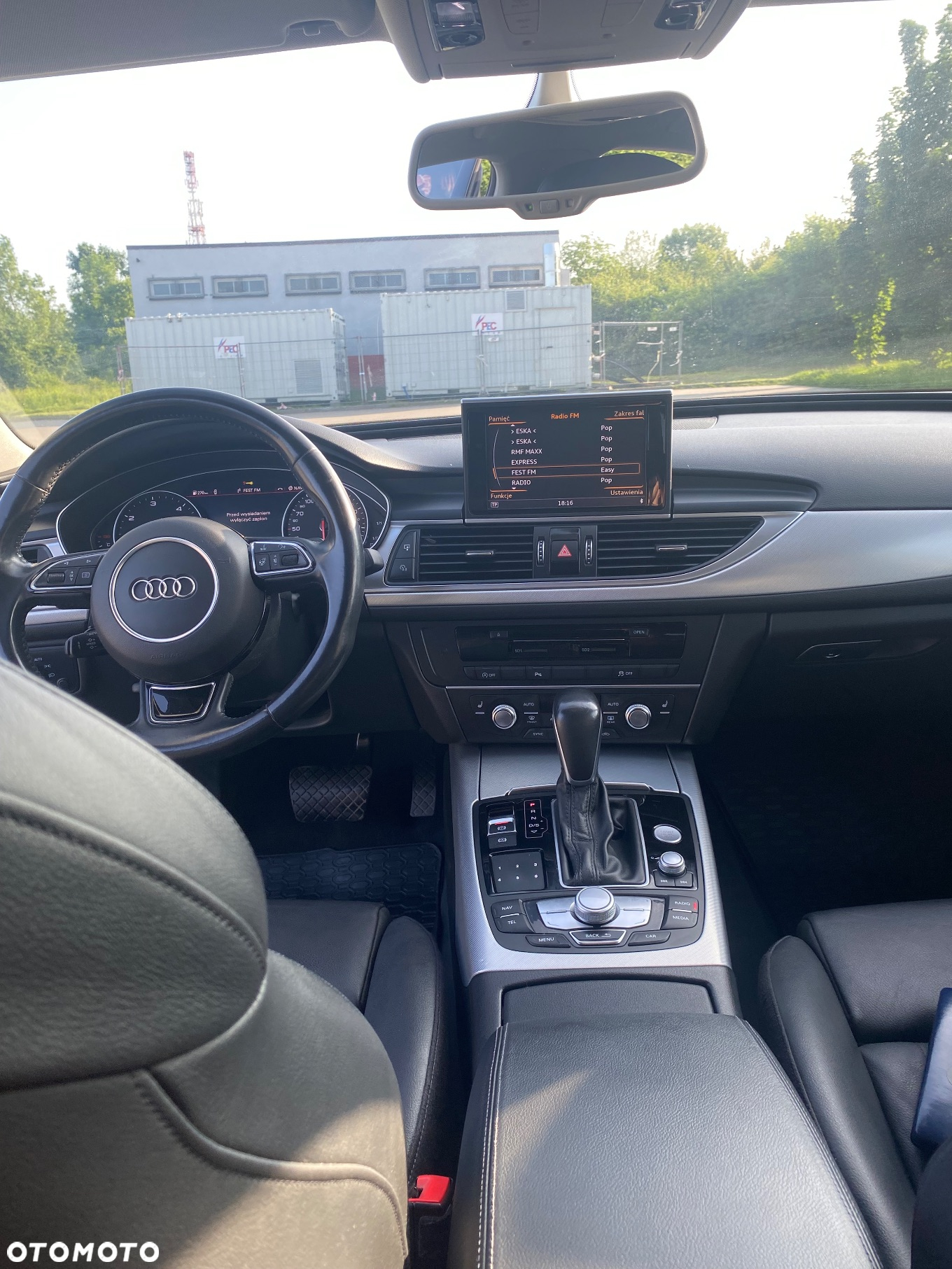 Audi A6 Avant 2.0 TDI Ultra DPF S tronic - 5