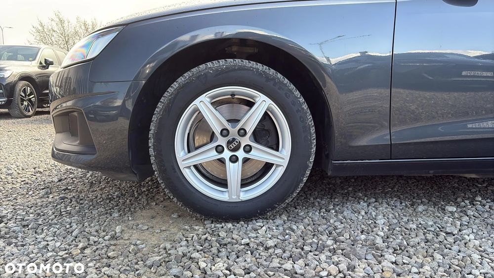 Audi A4 Avant 35 TFSI mHEV S tronic - 18