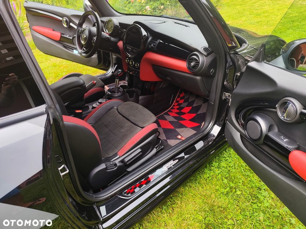 MINI Cooper S - 25