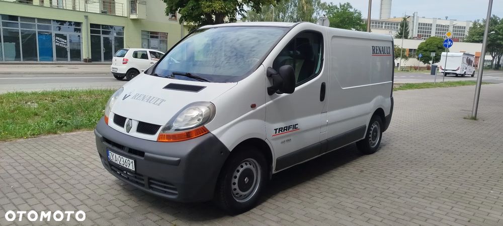 Renault Trafic - 1