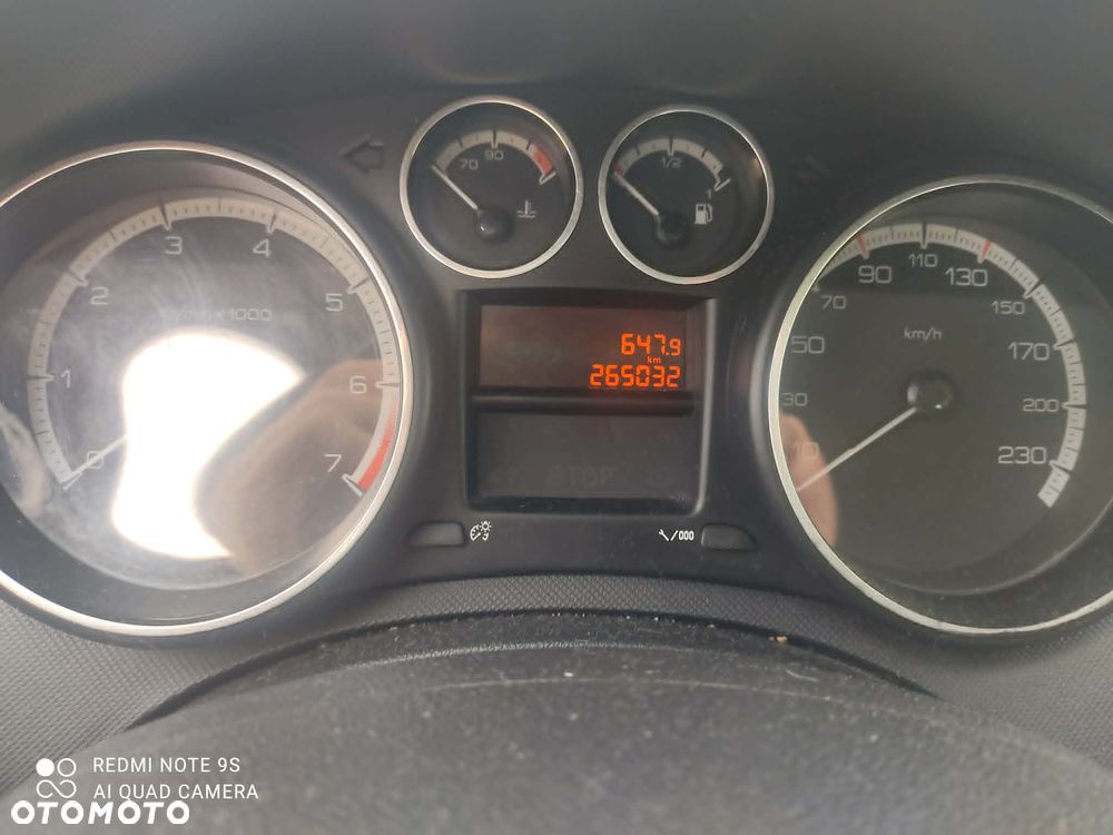 Peugeot 308 1.6 Premium - 10