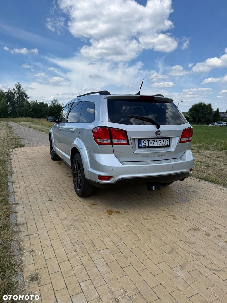 Fiat Freemont 2.0 Multijet Black Code AWD - 9