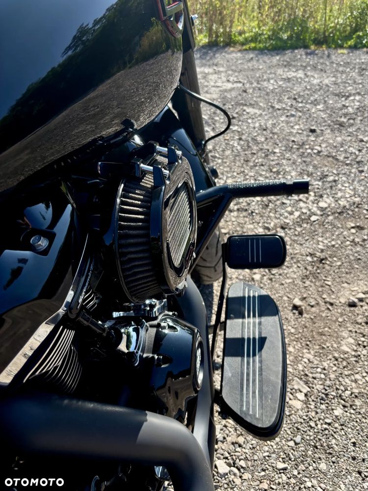 Harley-Davidson Touring Road King - 13