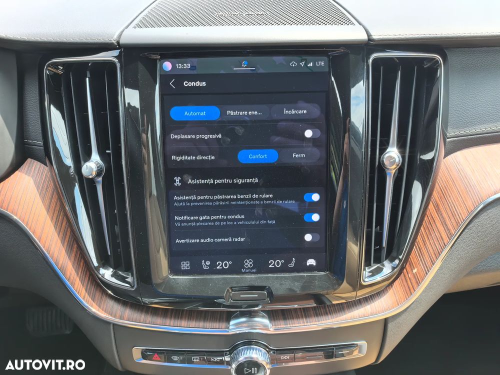 Volvo XC 60 Recharge T6 Twin Engine eAWD Inscription Expression - 22