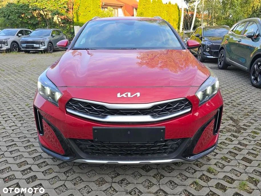 Kia XCeed 1.5 T-GDI M DCT - 2