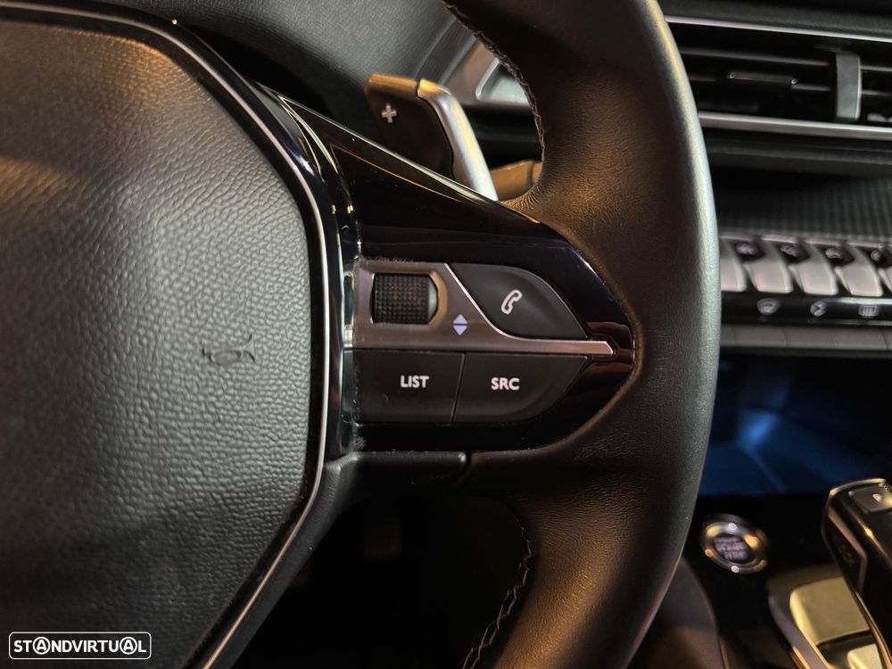 Peugeot 5008 PureTech 130 EAT8 Stop & Start Allure Pack - 10