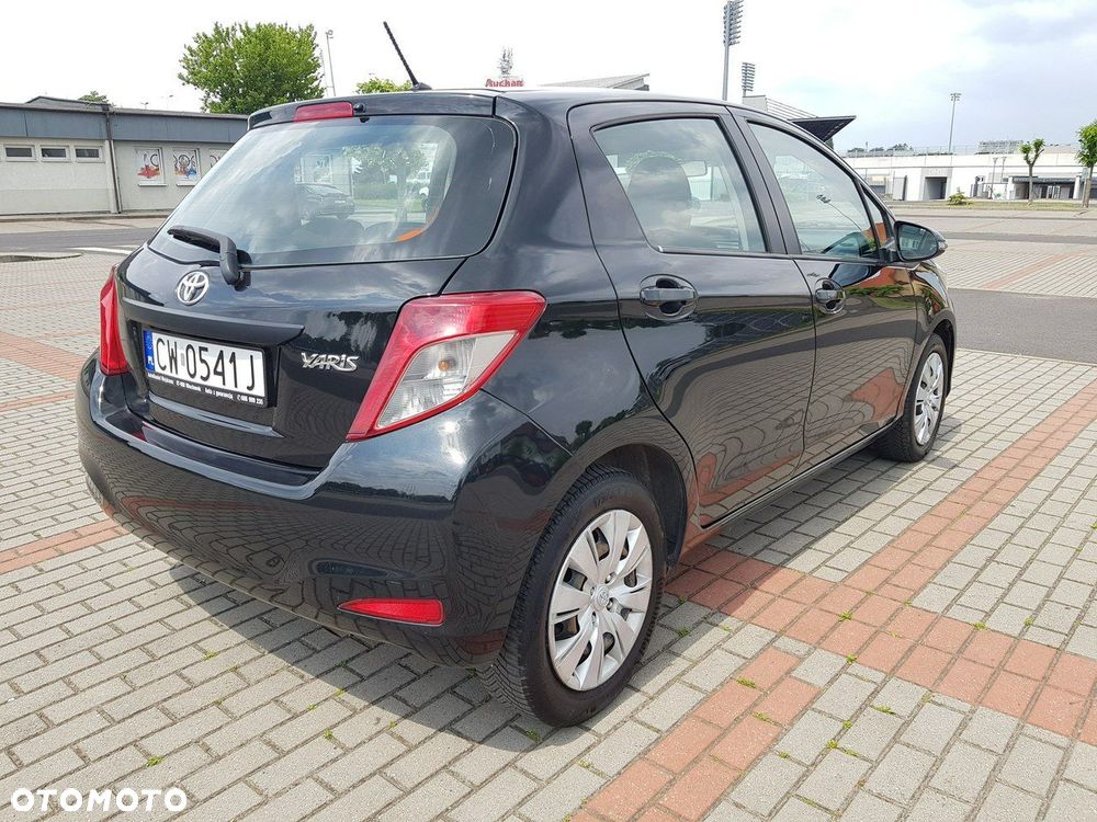 Toyota Yaris 1.33 VVT-i Club - 5