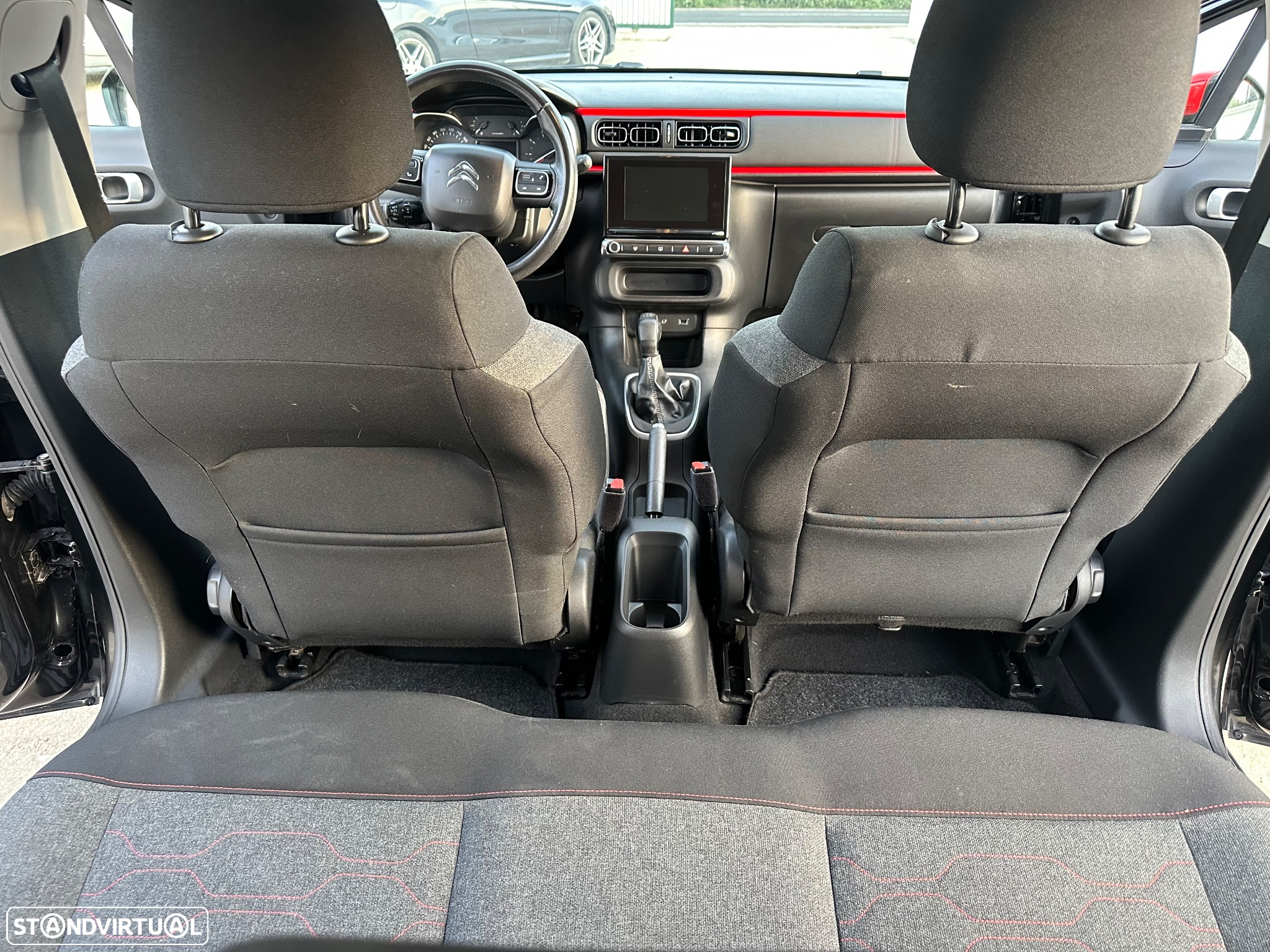 Citroën C3 1.2 PureTech Shine - 5