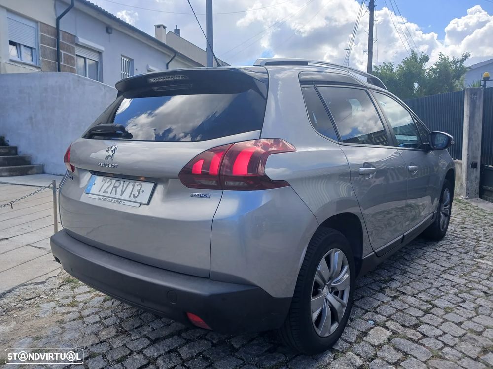 Peugeot 2008 1.6 BlueHDi Style - 4