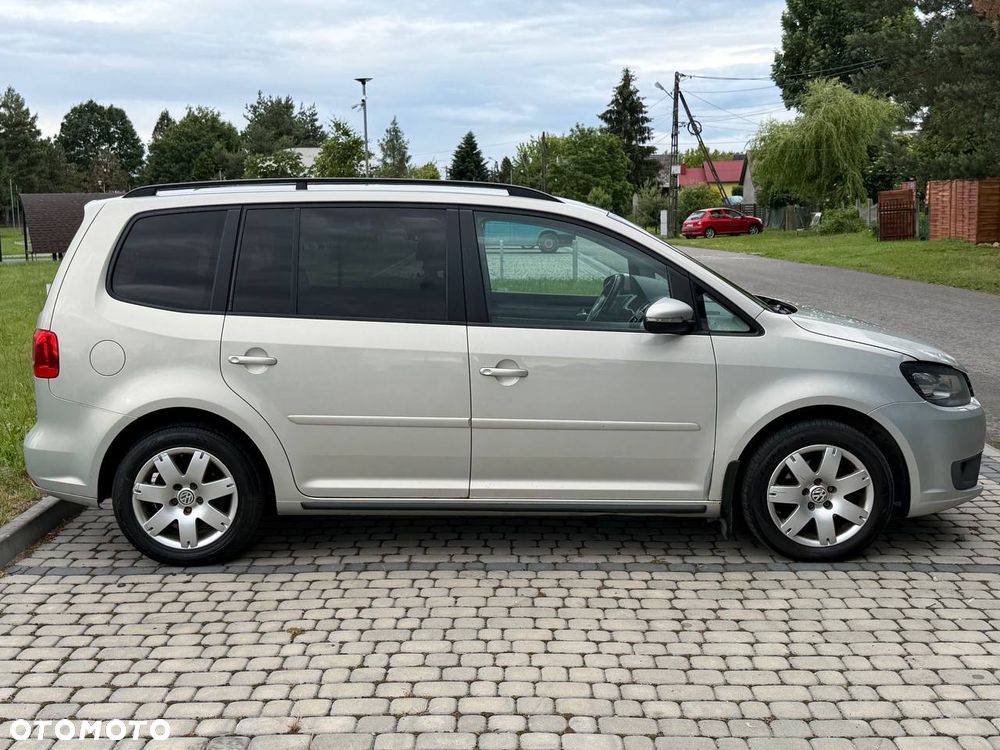 Volkswagen Touran - 6